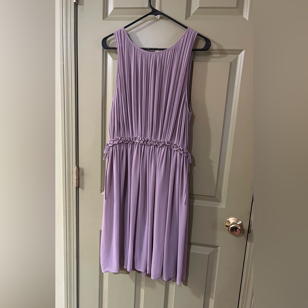 B3G1free Purple dress perfect to wearr to a wedding or event